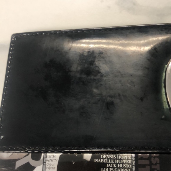 Olivia Miller Cut Handle Magazine Clutch - Picture 5 of 14